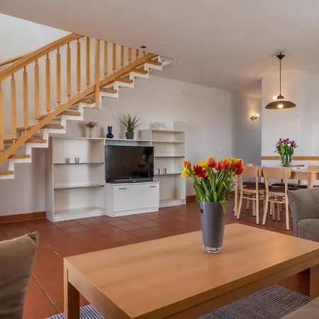 Apartmán Feriendorf Rugana Klassik Mit 2 Schlafzimmern Und Terrasse C51 Dranske