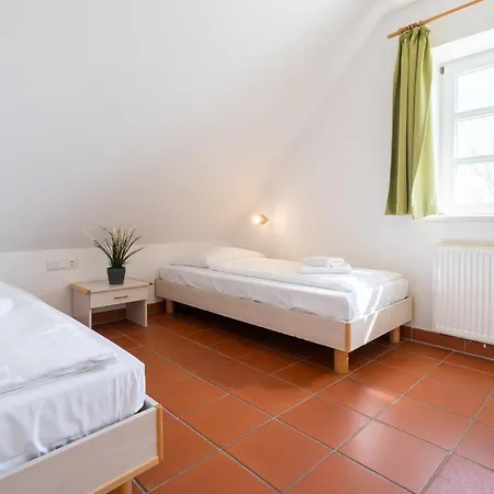 Feriendorf Rugana Klassik Mit 2 Schlafzimmern Und Terrasse C51 Apartmán Dranske